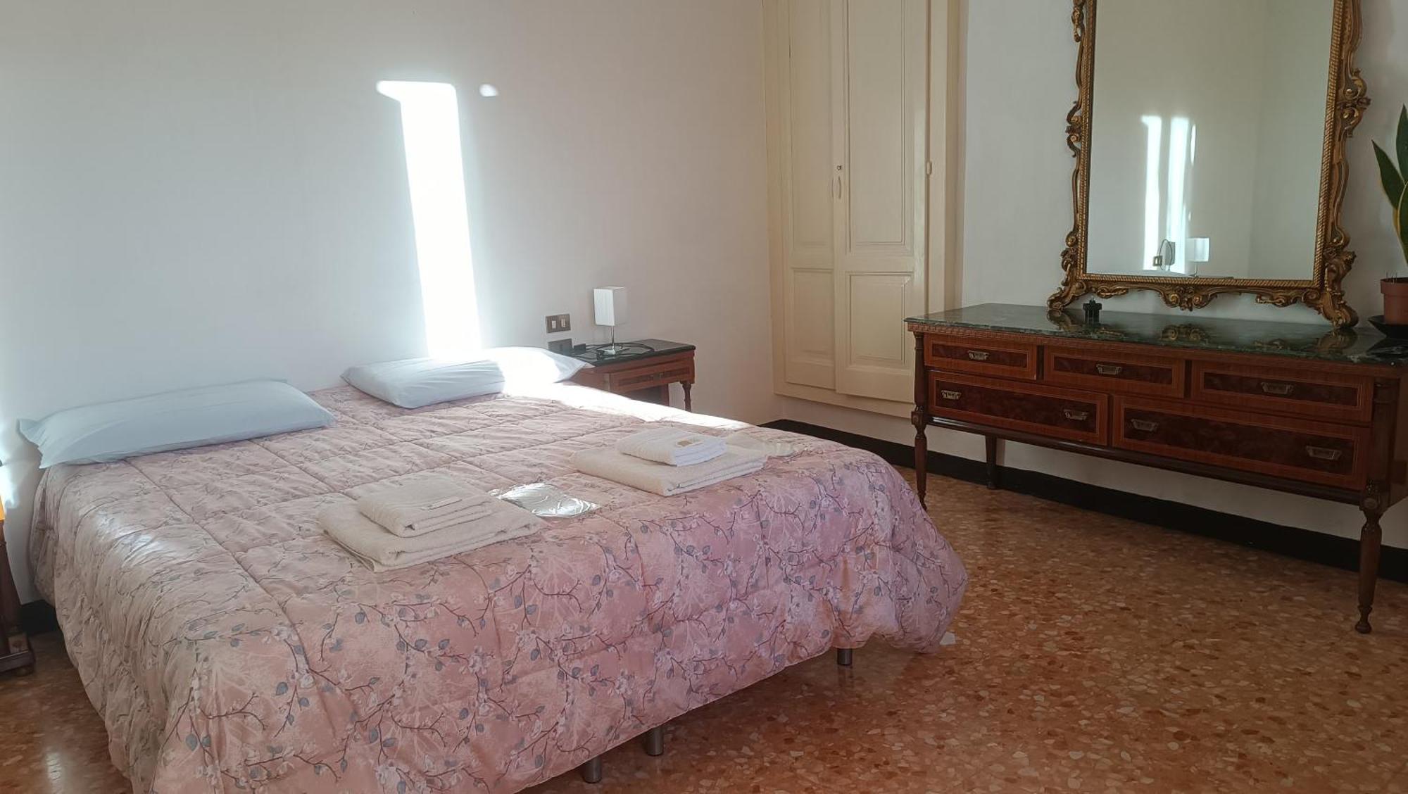 Il Meglio Al Minimo Appartement Lecco Buitenkant foto